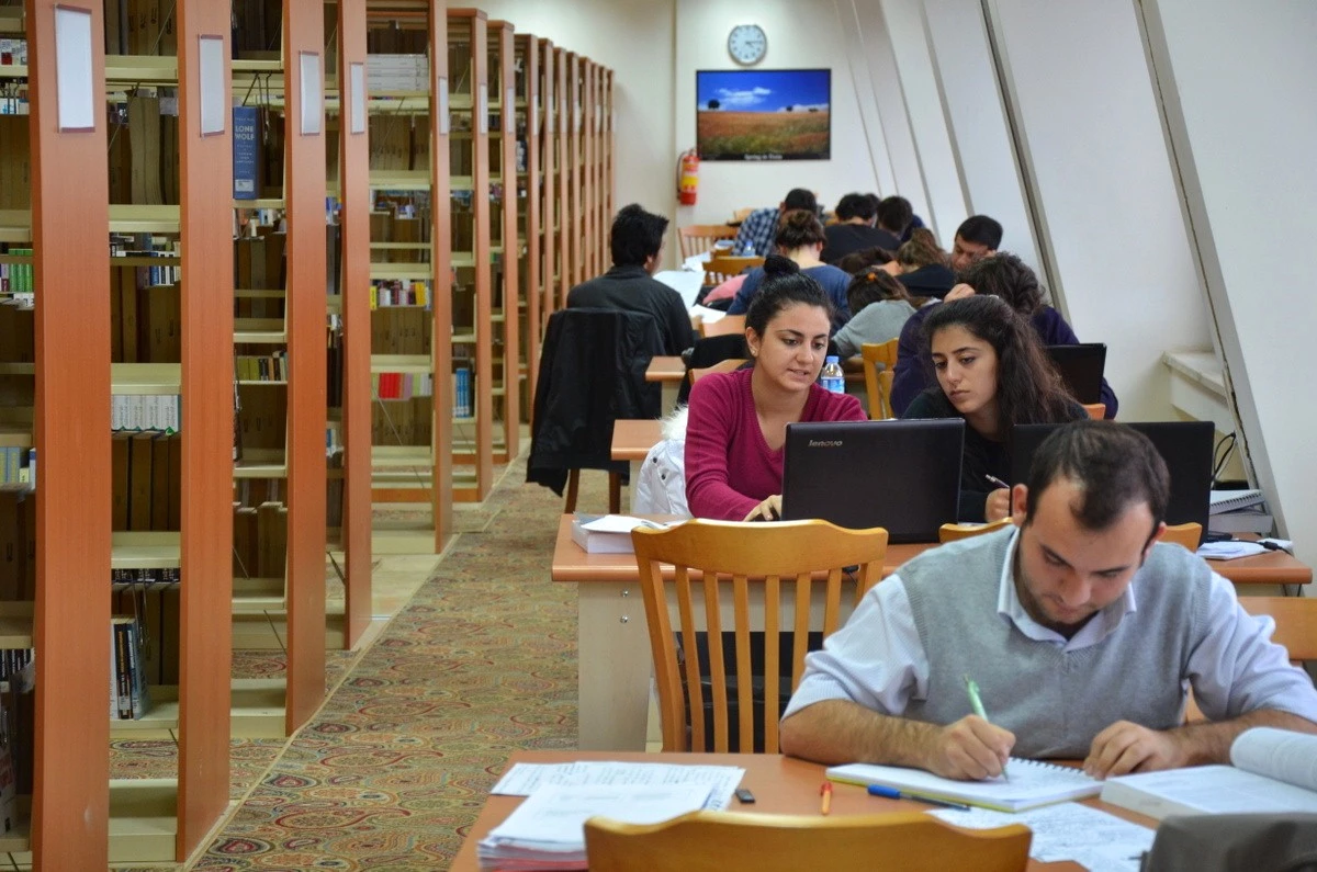 Çomü Kütüphanesi Türkiye\'nin En Büyüğü Olacak