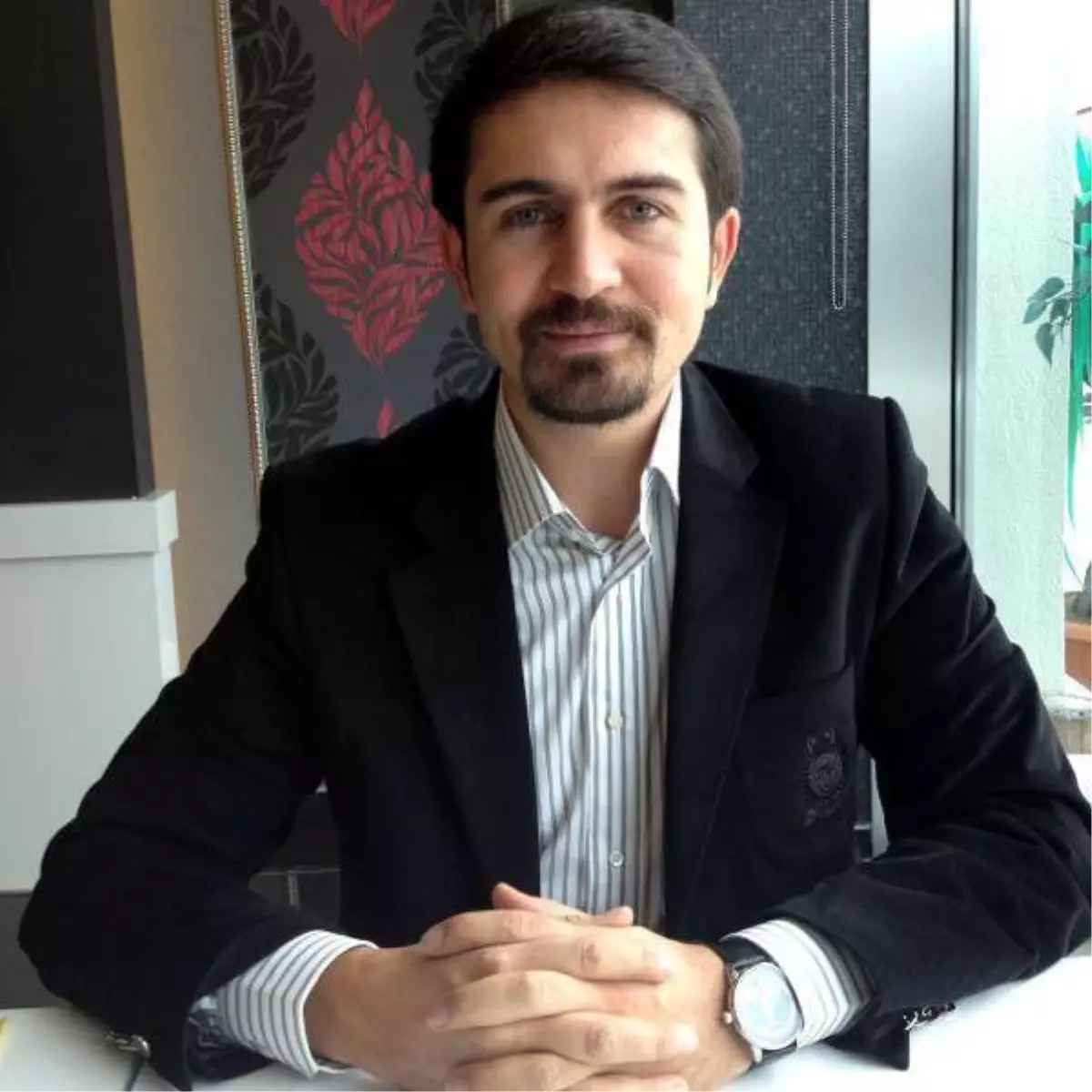 Hafif Ticari Araç Kazası 4 Yaralı (2)