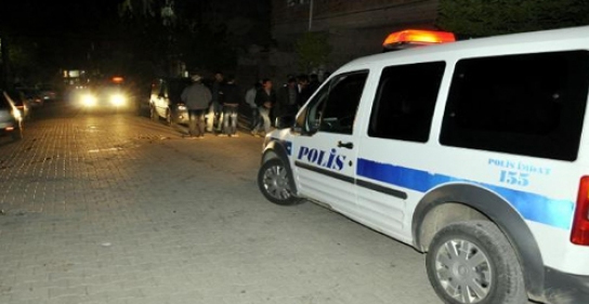 İlçe Emniyet Müdürlüğü\'ne Saldırı
