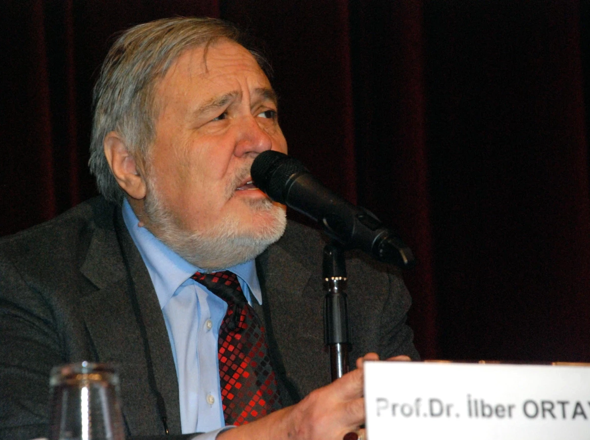 Prof. Dr İlber Ortaylı\'dan "Cumhuriyetin İlk Yüzyılı" Konferansı