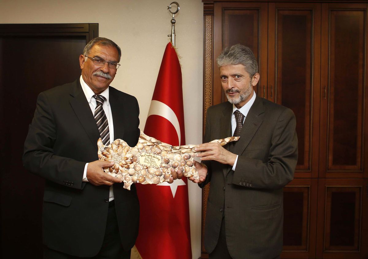 Sincan Belediye Başkanı Tuna\'ya Kardeş Belediyeden Ziyaret