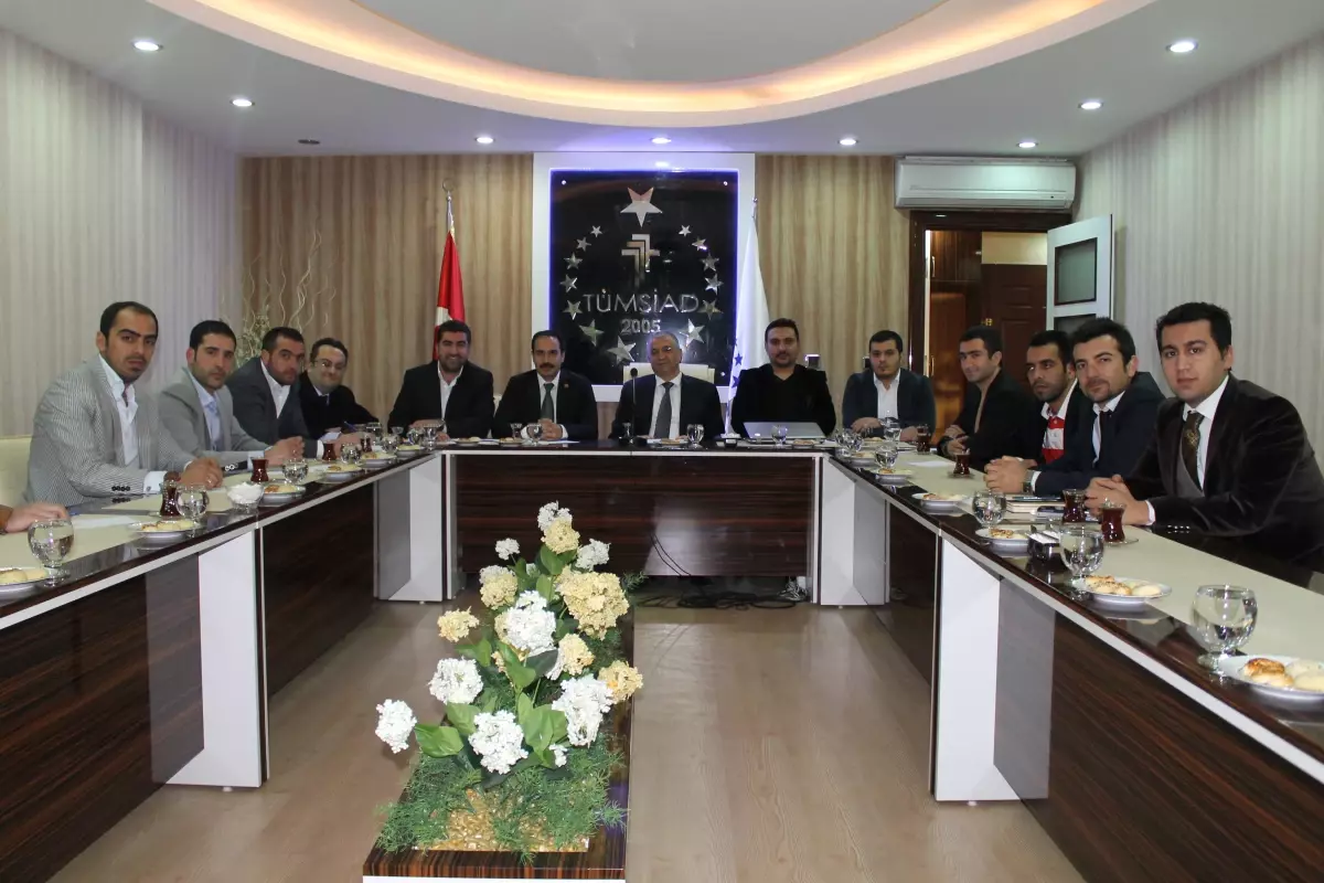 Elazığ'da Genç Tümsiad 2. İstişare Toplantısı Yapıldı