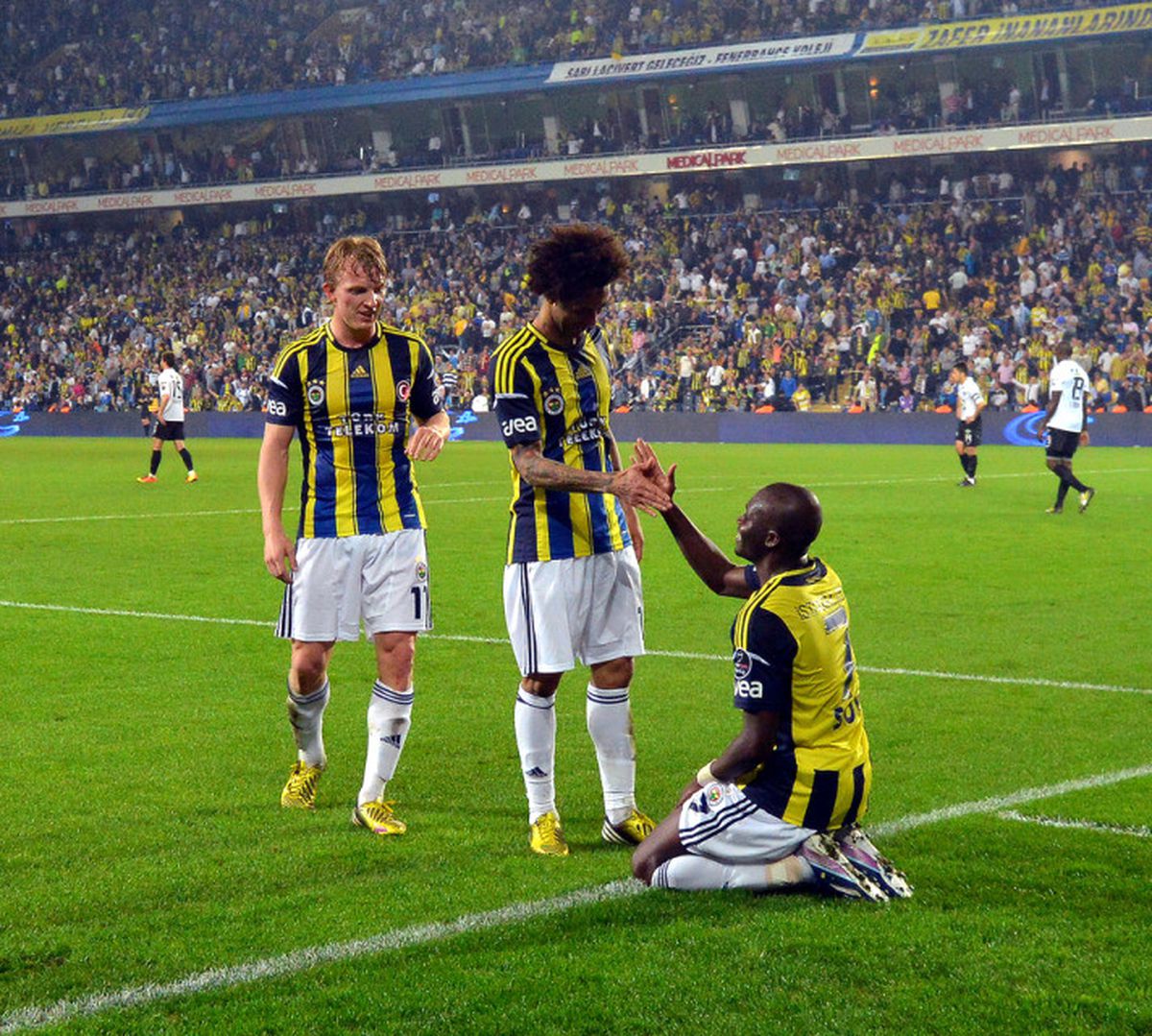 Fenerbahçe Evinde Galip