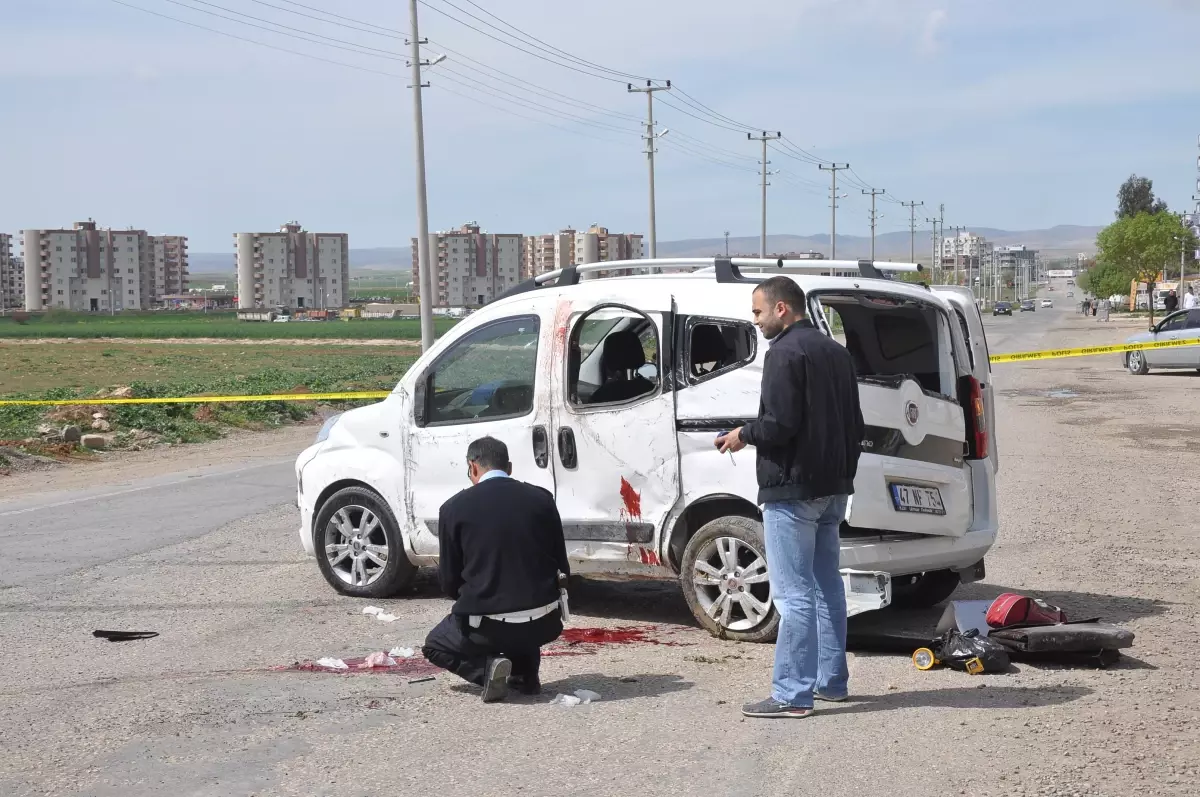 Nusaybin\'de Trafik Kazası: 1 Ölü, 4 Yaralı