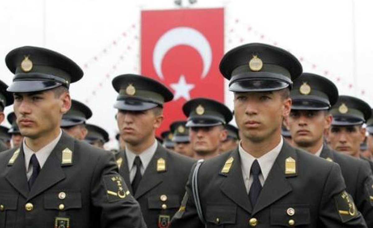 Astsubaylara Kadrolu Çözüm