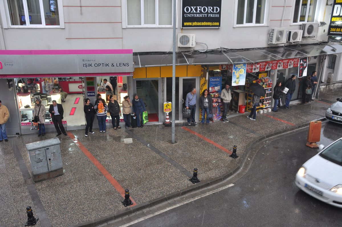 Balıkesir\'de Sağanak Yağış