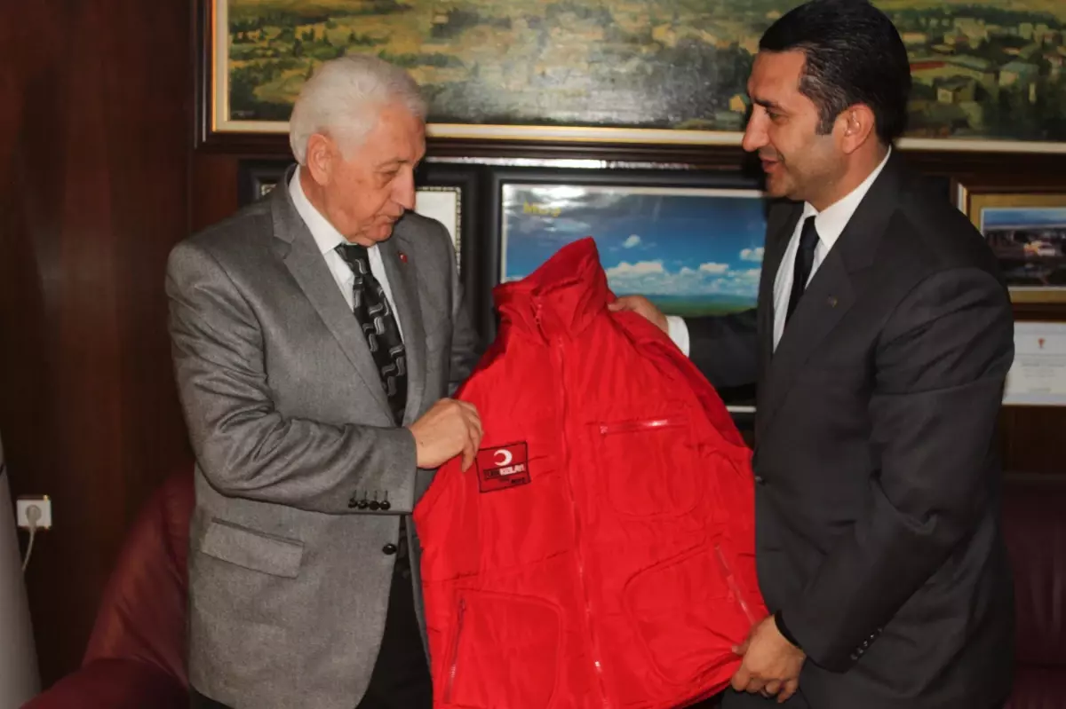 Cengiz Koç\'tan Başkan Dede\'ye Teşekkür Ziyareti