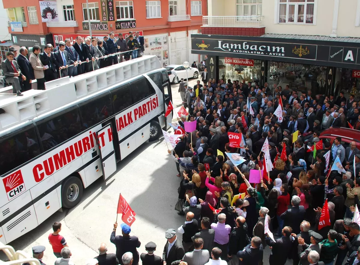 CHP Adıyaman\'da Mini Miting Düzenledi