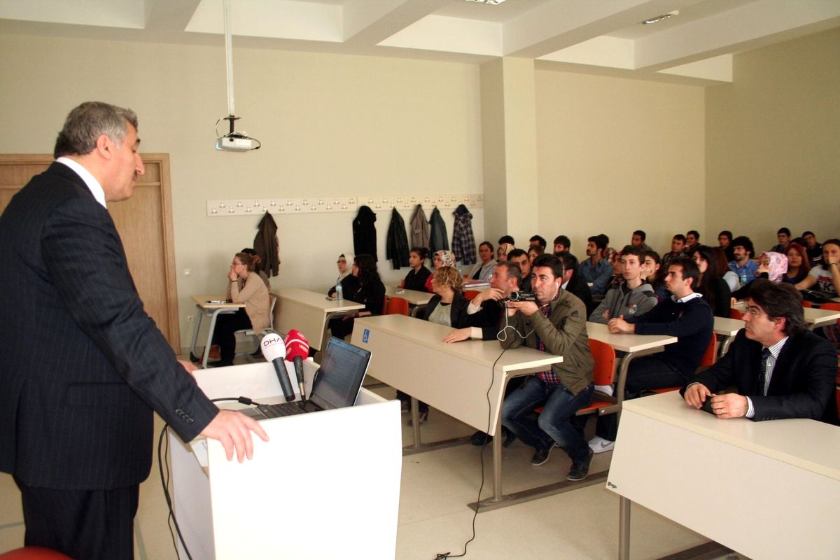 Dhmi Genel Müdürü Birdal\'dan Havacılık Dersi