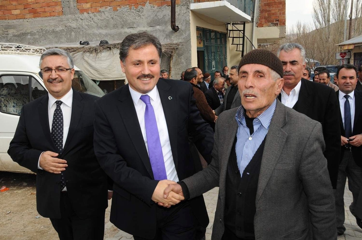 Malatya Belediye Başkanı Çakır, Bazı Derneklerin Temsilcileriyle Bir Araya Geldi