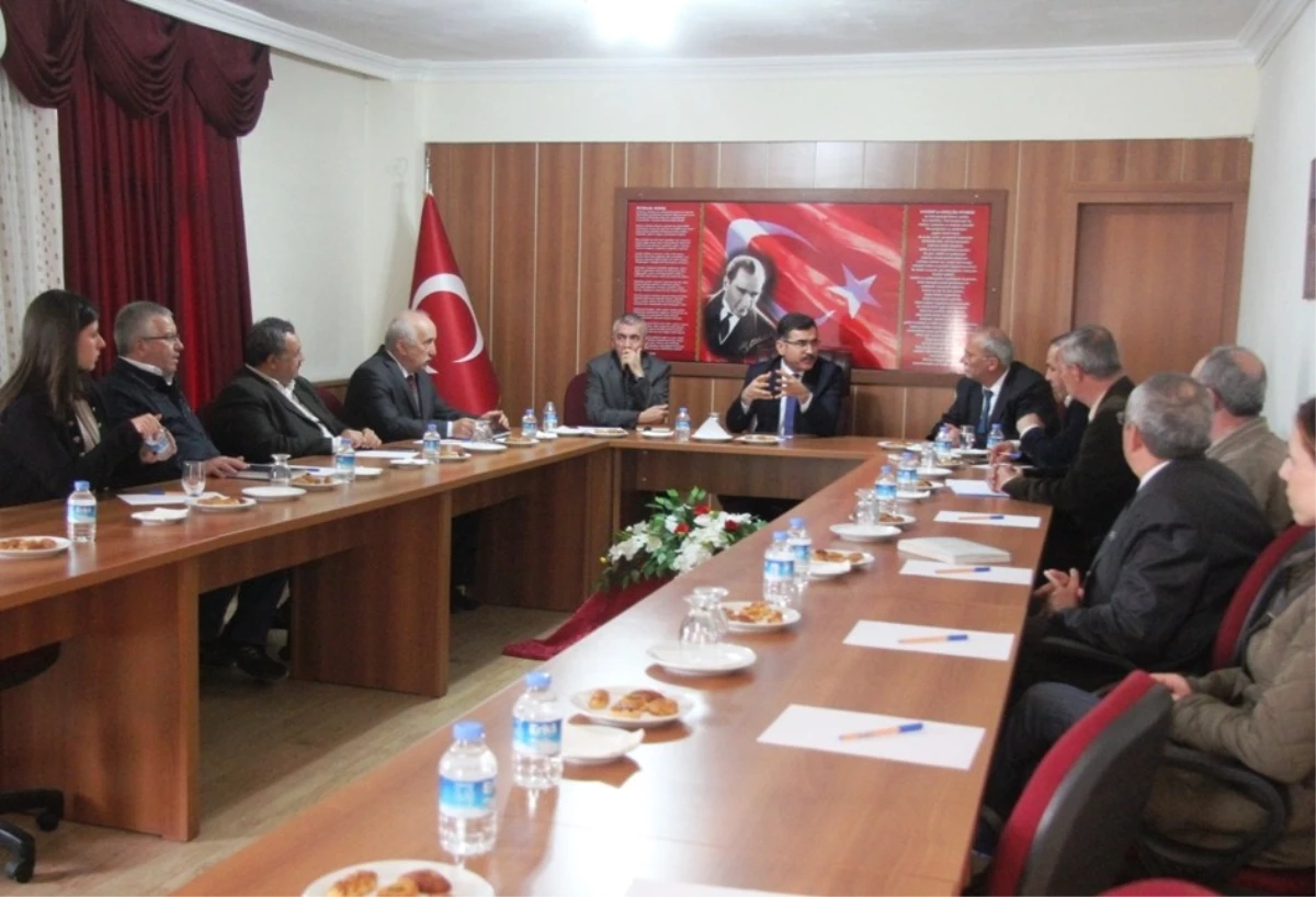 Vali Turhan, Osb Toplantısına Başkanlık Yaptı