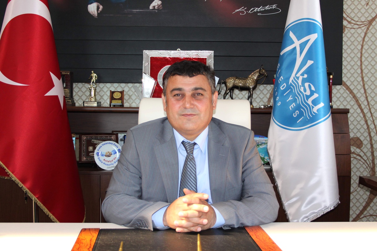 Aksu Belediye Başkanı Yıldırım\'ın BBP\'ye Geçtiği İddiası