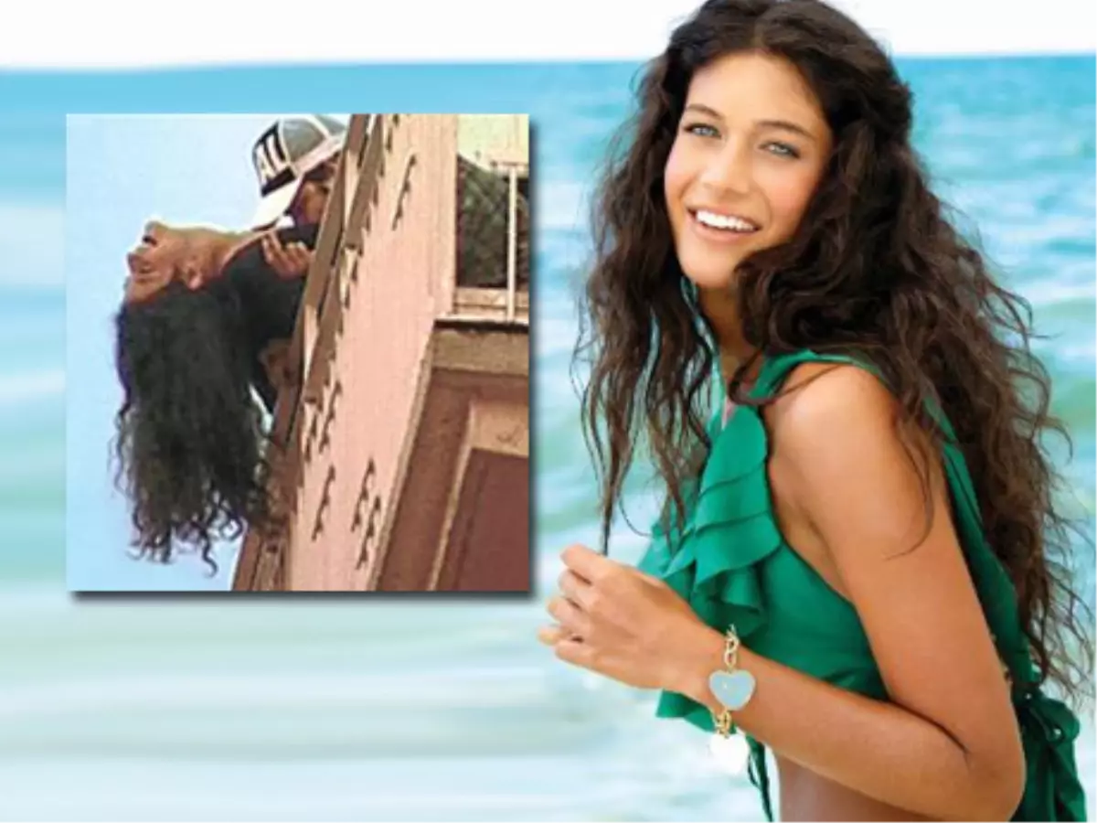 Berrak\'tan Bir Balkon Skandalı Daha