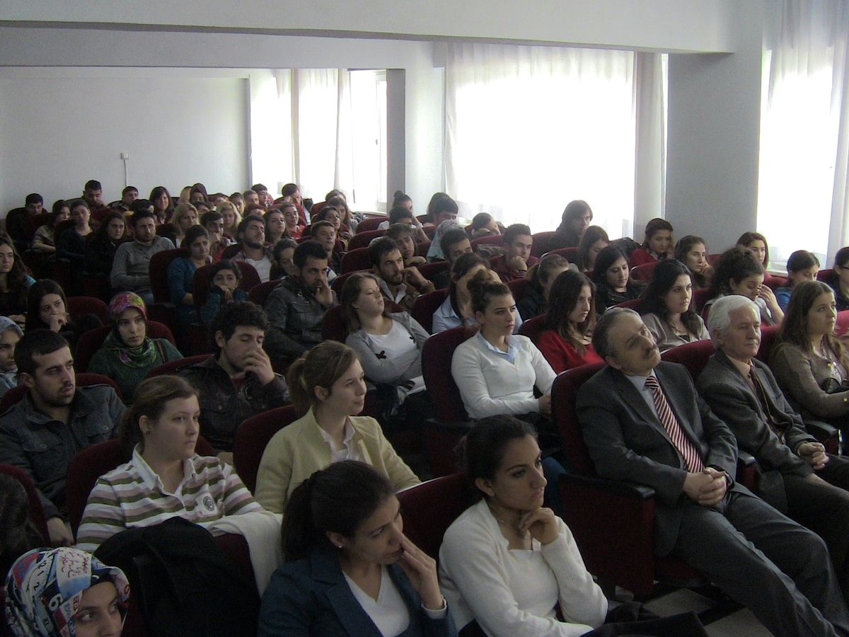 İşkur\'dan Demirci Myo Öğrencilerine Eğitim Semineri