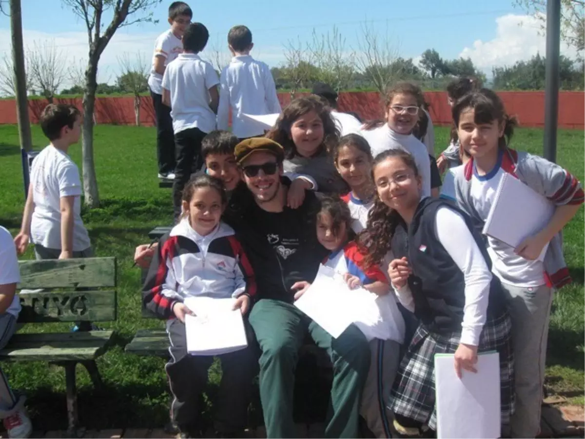 Kolejde Çifte Kutlama Coşkusu