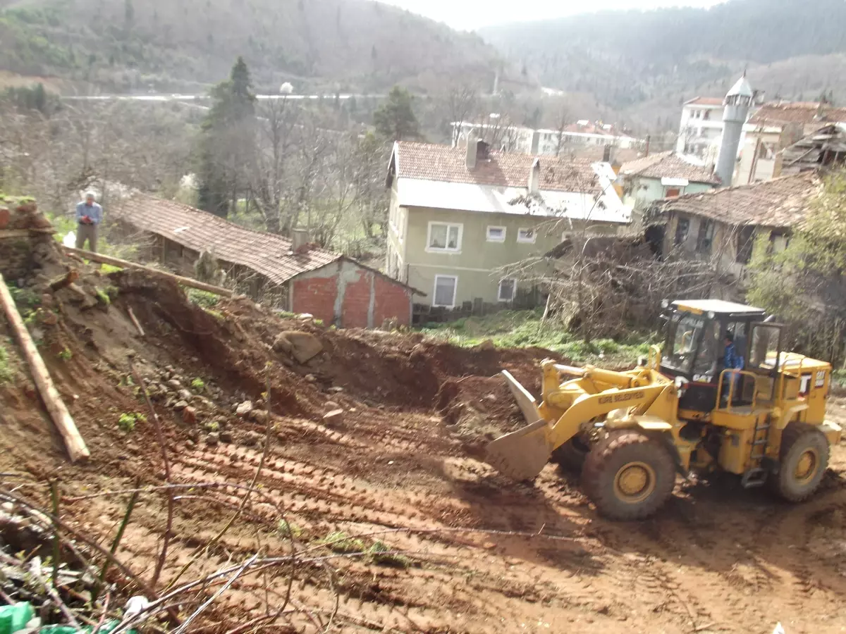 Küre\'de Akşemseddin Erkek Öğrenci Yurdu\'nun Harfiyat Çalışmaları Başladı