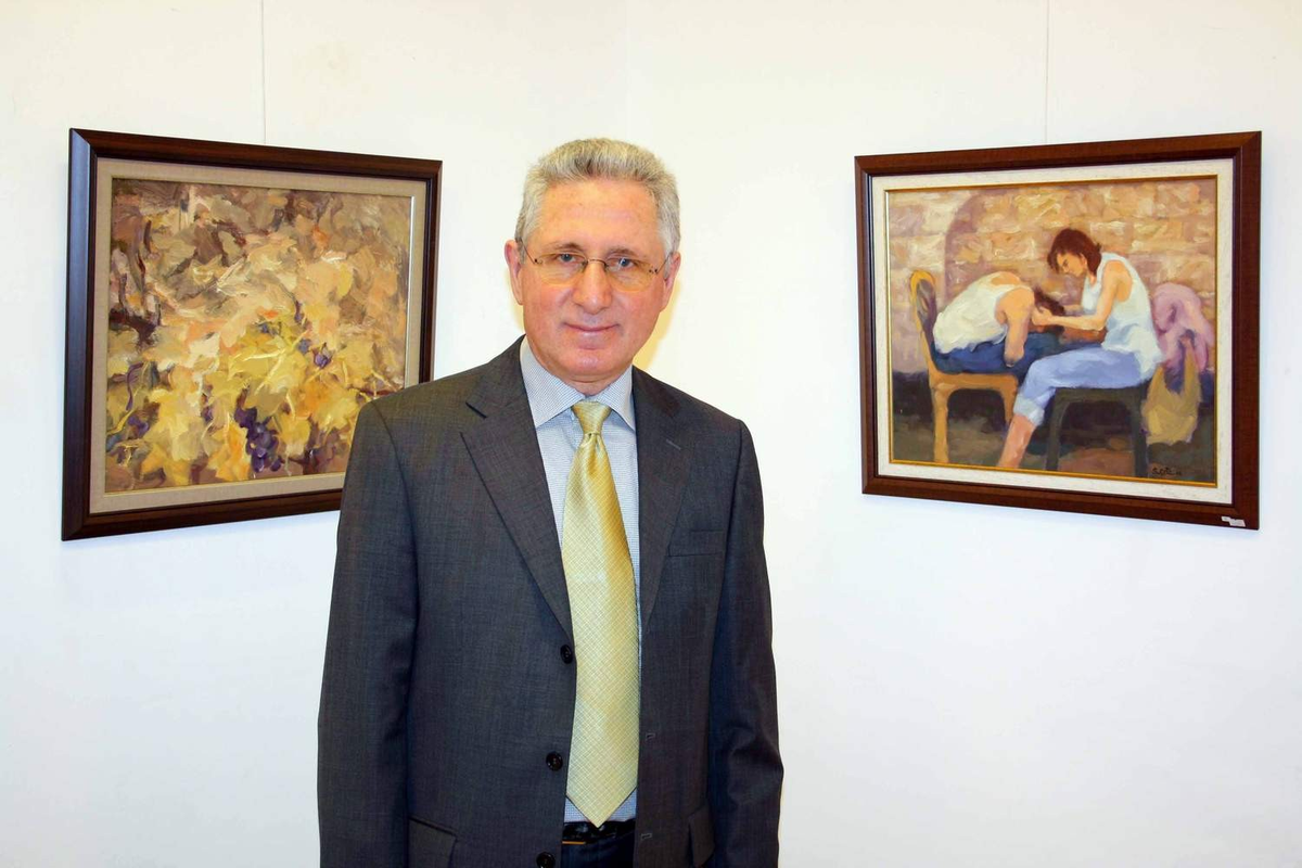Ressam Çete\'nin Sergisi Beğeni Topluyor