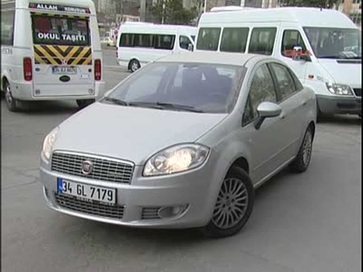 2 İstanbul\'a Çamur Yağdı