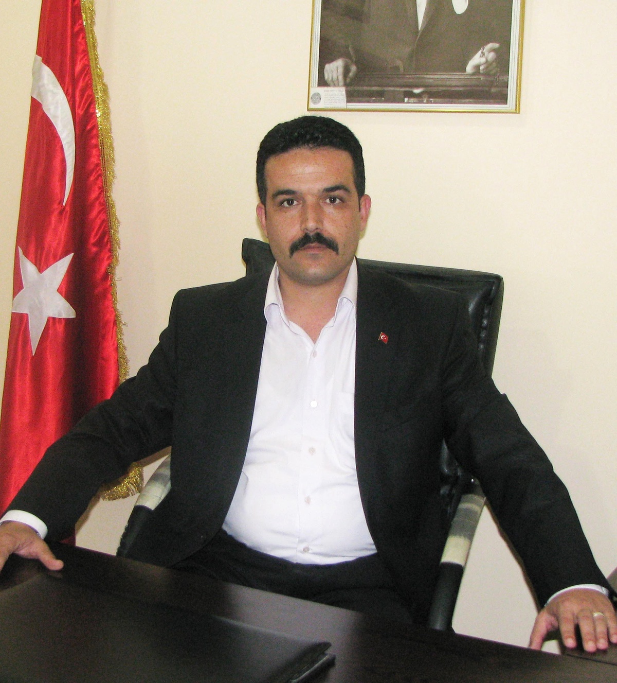Alparslan Türkeş\'in Ölümünün 16.yıl Dönümü