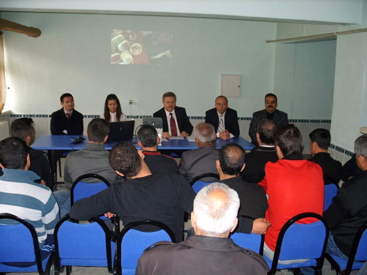 Bolvadin Ceza İnfaz Kurumu\'nda "Ekmek İsrafını Önleme" Semineri