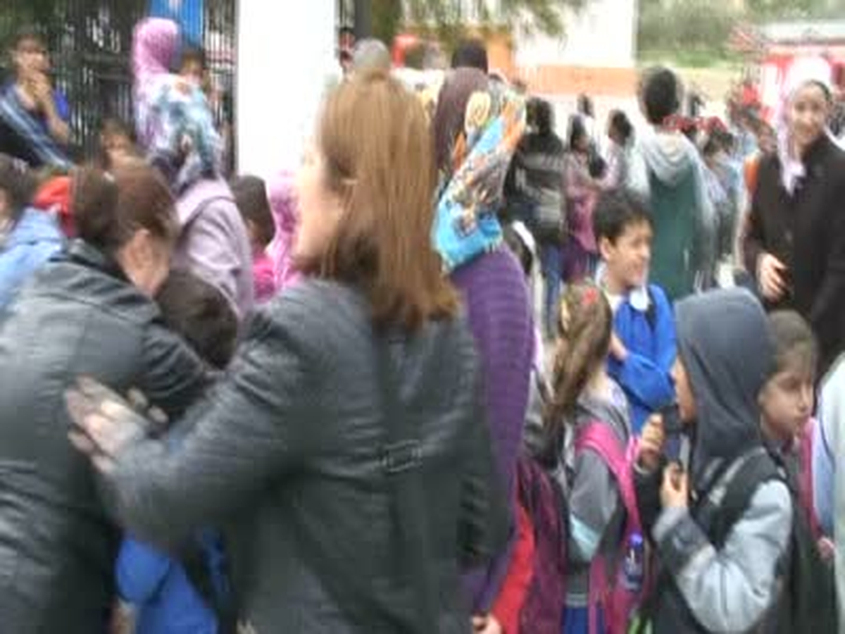İlkokulun Çatısı Uçtu