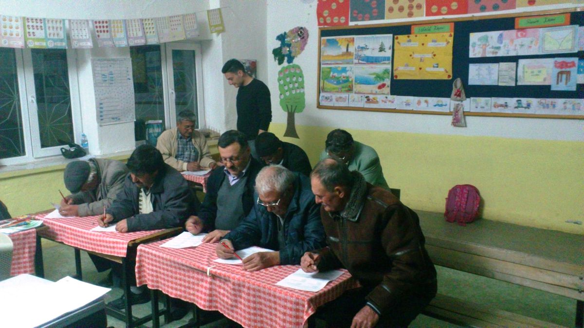 Hisarcık\'ta Arı Yetiştiriciliği Kursu Açıldı