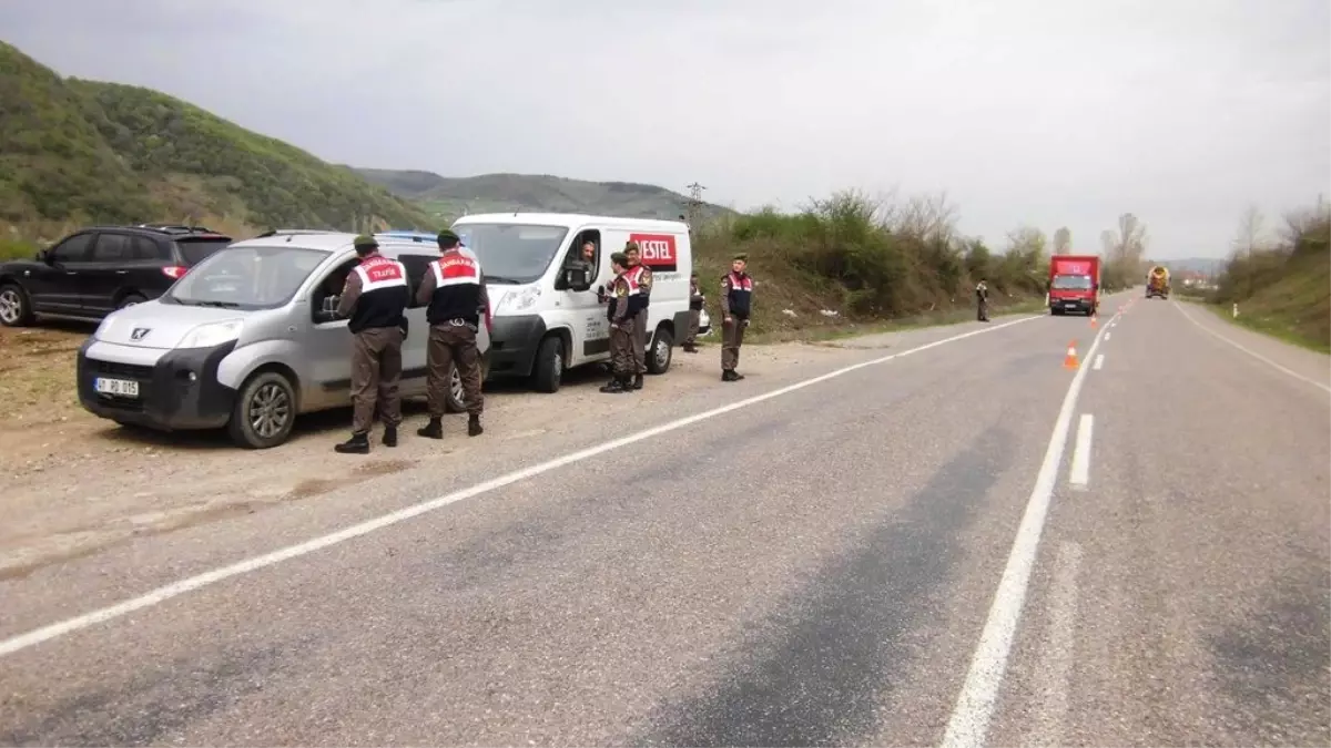 Jandarma Kontrollerini Sıklaştırdı