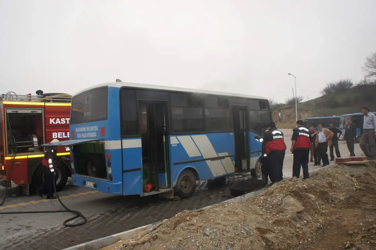 Kastamonu\'da Otobüs Yangını