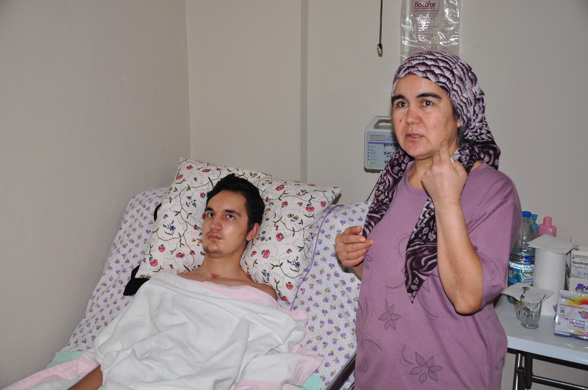 Kaza, Lise Öğrencisini Yatağa Mahkum Etti