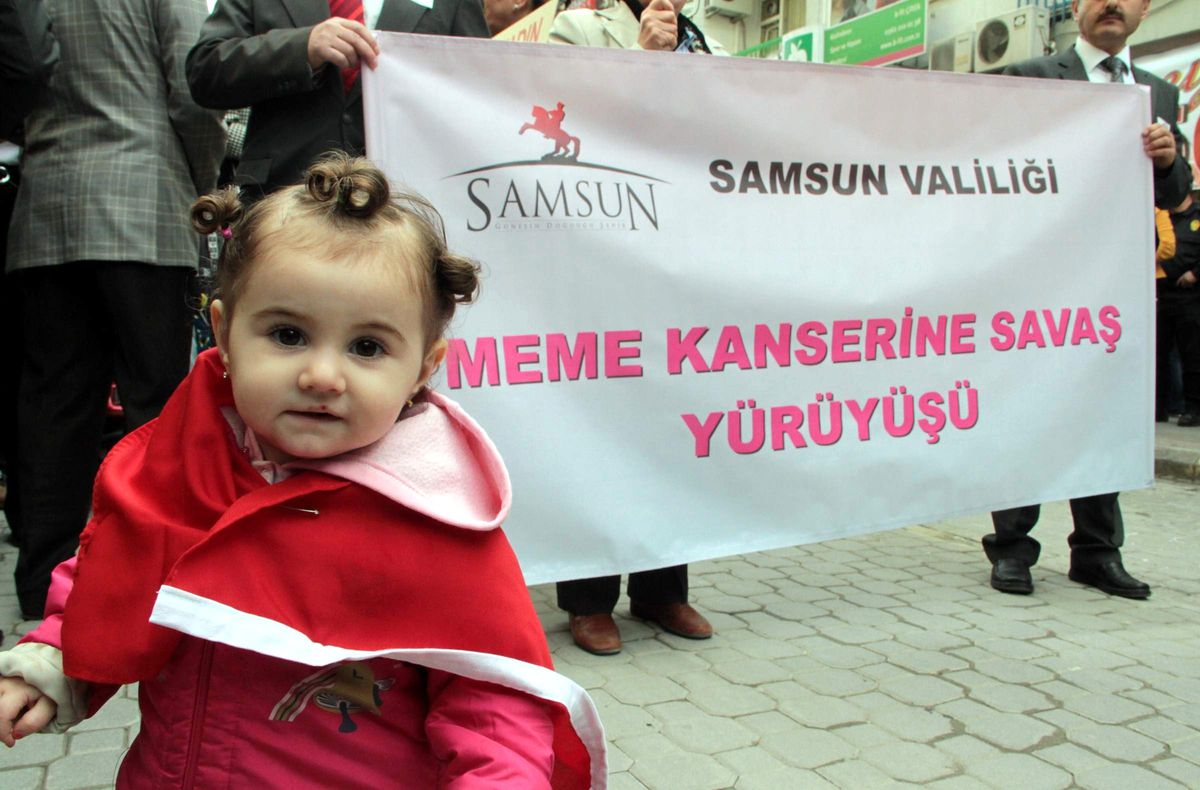 Meme Kanserine Savaş Yürüyüşü