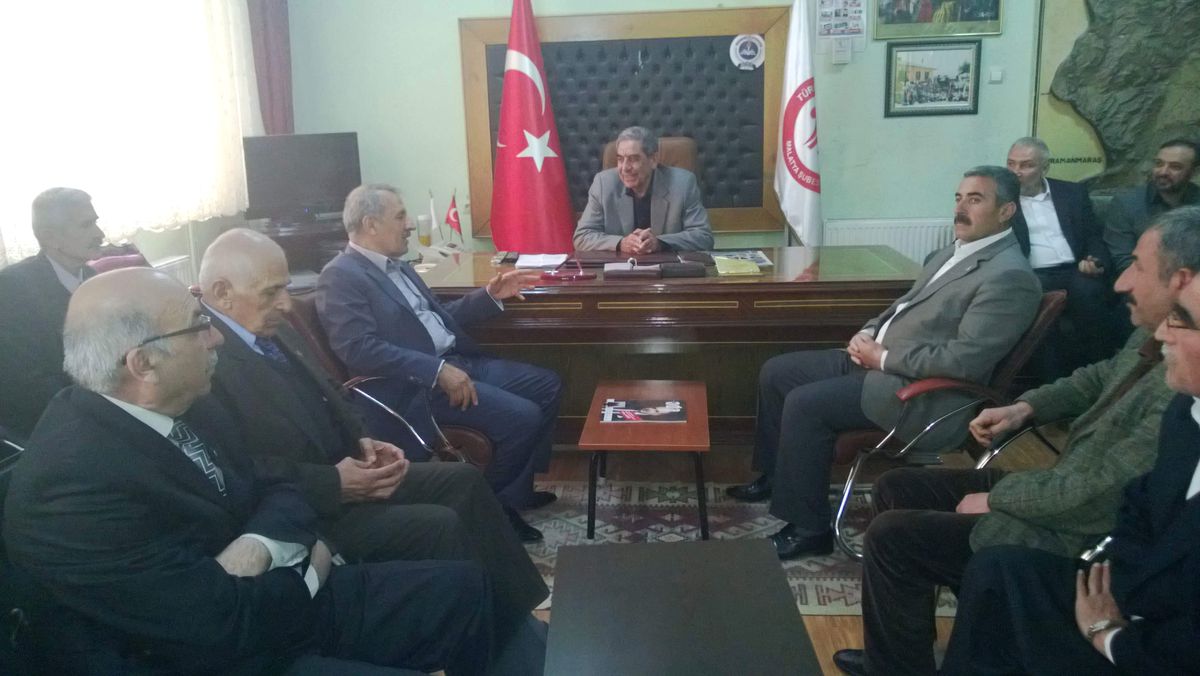 Şahin, Muhtarlar Derneği\'ni Ziyaret Etti