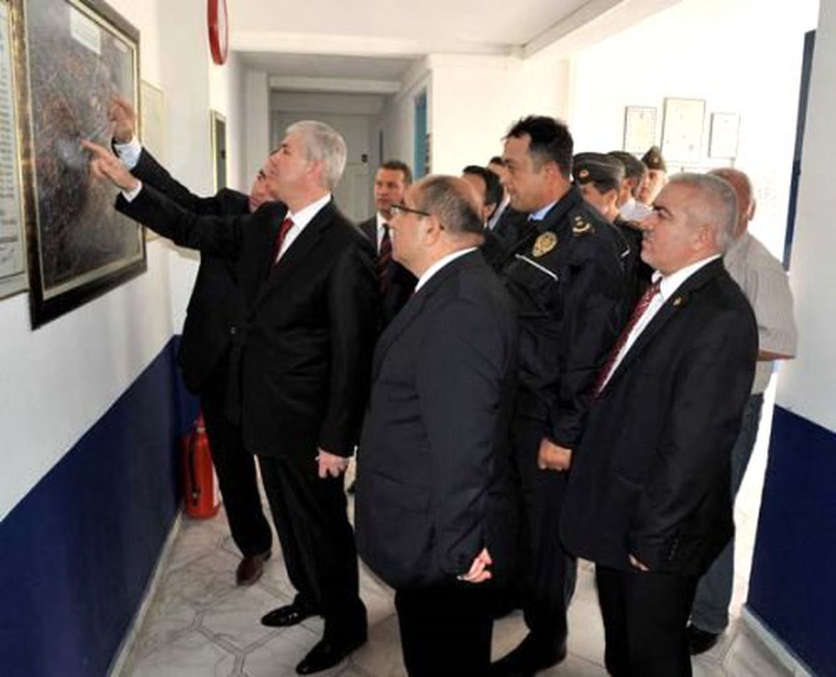 Uşak Valisi Mehmet Ufuk Erden, Eşme İlçesinde Ziyaretlerde Bulundu
