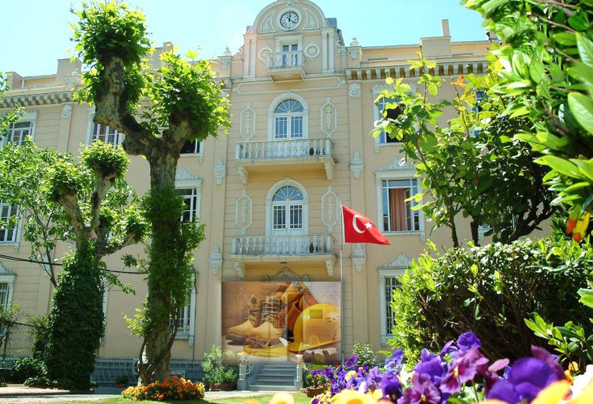 127 Yıllık Okula İş Güvenliği Eğitimi