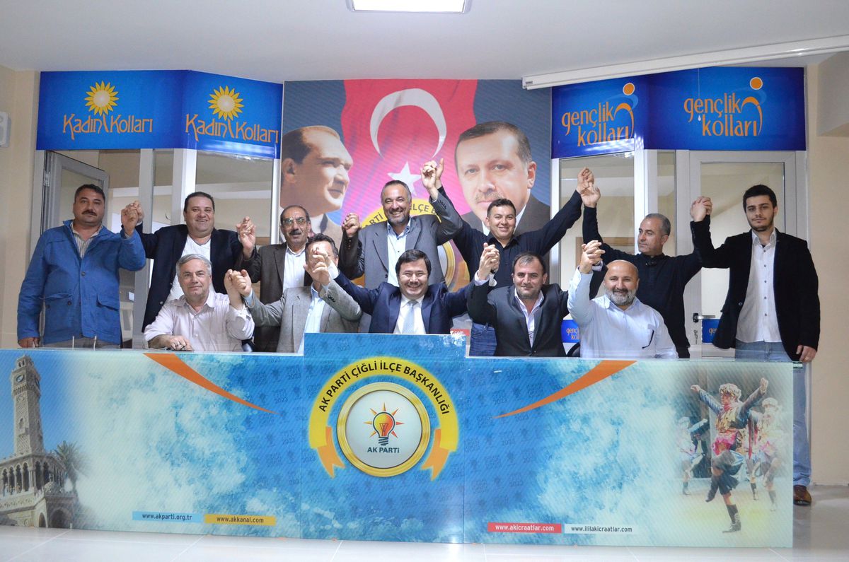 AK Parti Çiğli\'den Birlik-Beraberlik Mesajı