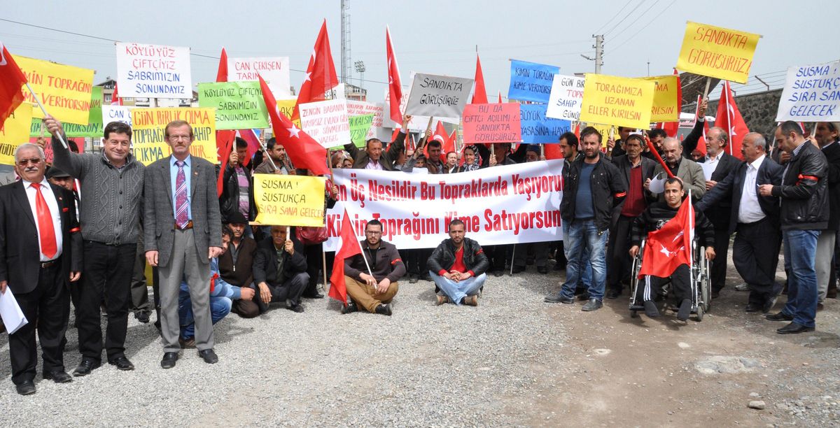 Bafra\'da Çiftçi Mitingi