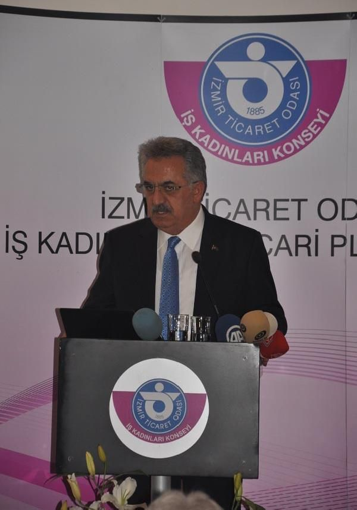 Bakan Yazıcı: Biz Şov Yapmayız, İş Yaparız