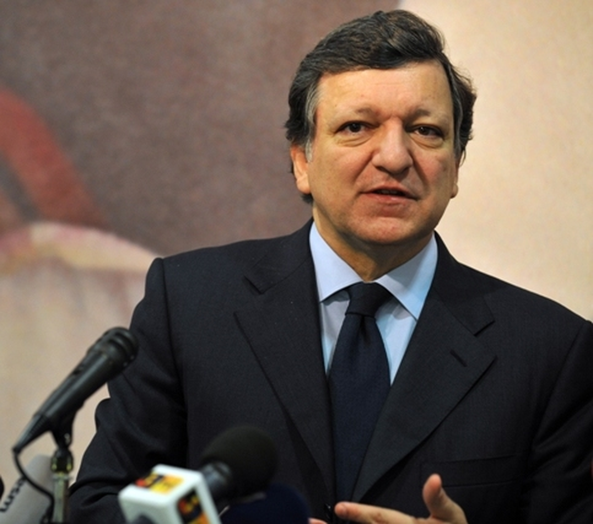 Barroso: "Öncelikli Gündemimiz İşsizlik"