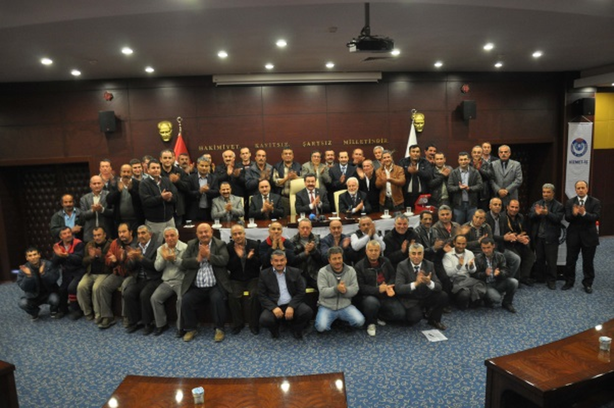 Başkan\'dan Zam İşçiden Alkış
