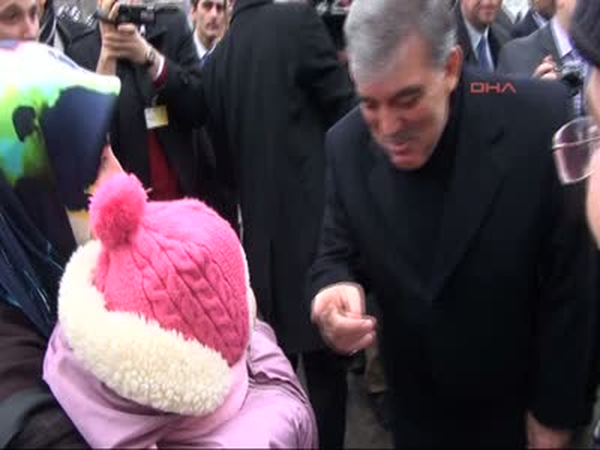 Cumhurbaşkanı Gül Vilnius\'ta İslam Kültür Merkezi Açılışını Yaptı