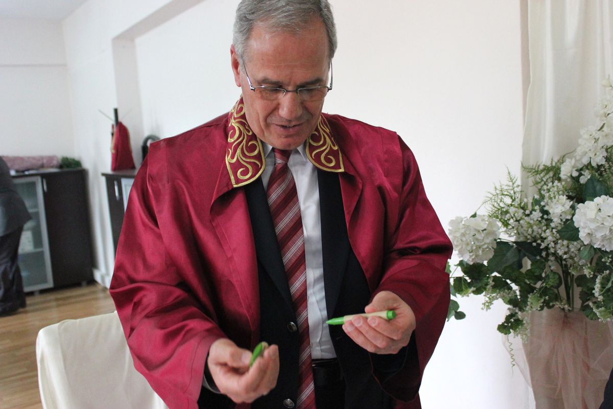 Her Nikah Bir Hayattır, Her Kalem Bir Ağaçtır