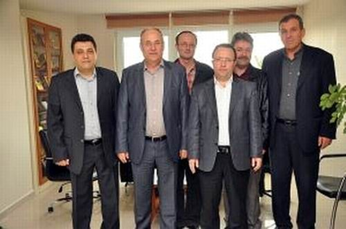 Başkan Yakar, TEKSÜT Firmasını Ziyaret Etti