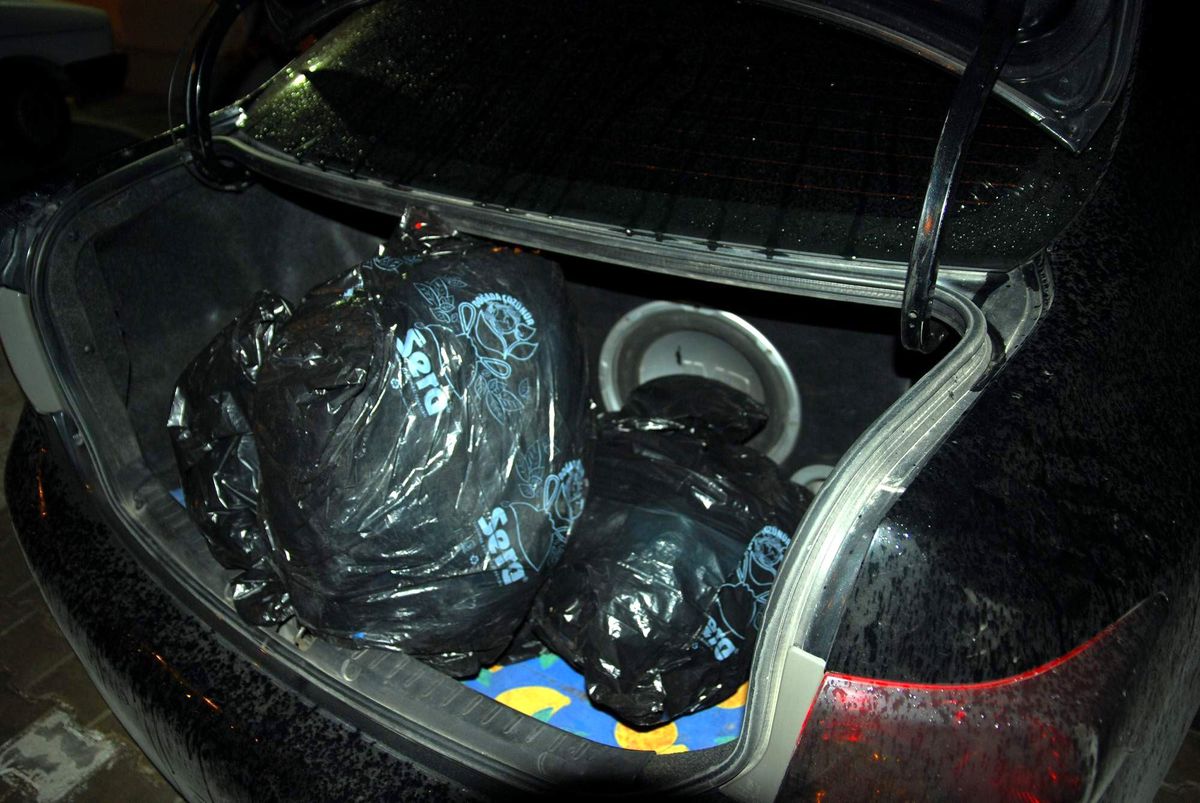 Gürün\'de 37 Kilo Esrar Yakalandı