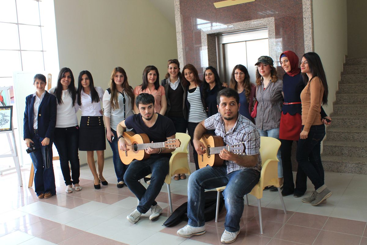 Harran Üniversitesi\'nde Resim Sergisi