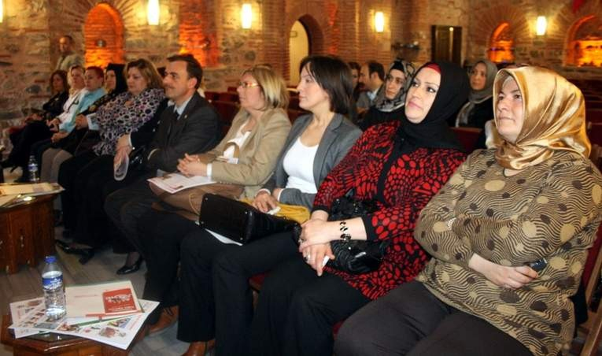 Kadın Esnaflara Kanser Konferansı