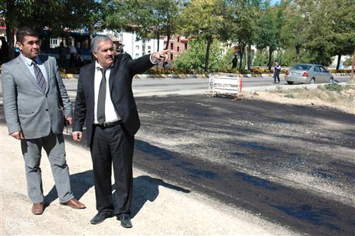 Küçük: "Asfaltsız Yolumuz Kalmayacak"