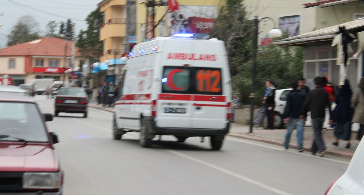Motosikletle Bisiklet Çarpıştı: 1 Yaralı