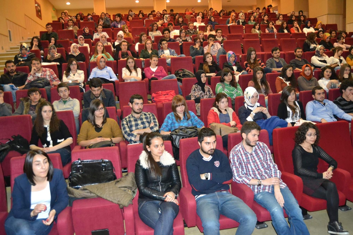 Mühendislik Fakültesinde \'Gıda Mühendisleri Ne İş Yapar?\' Konulu Konferans