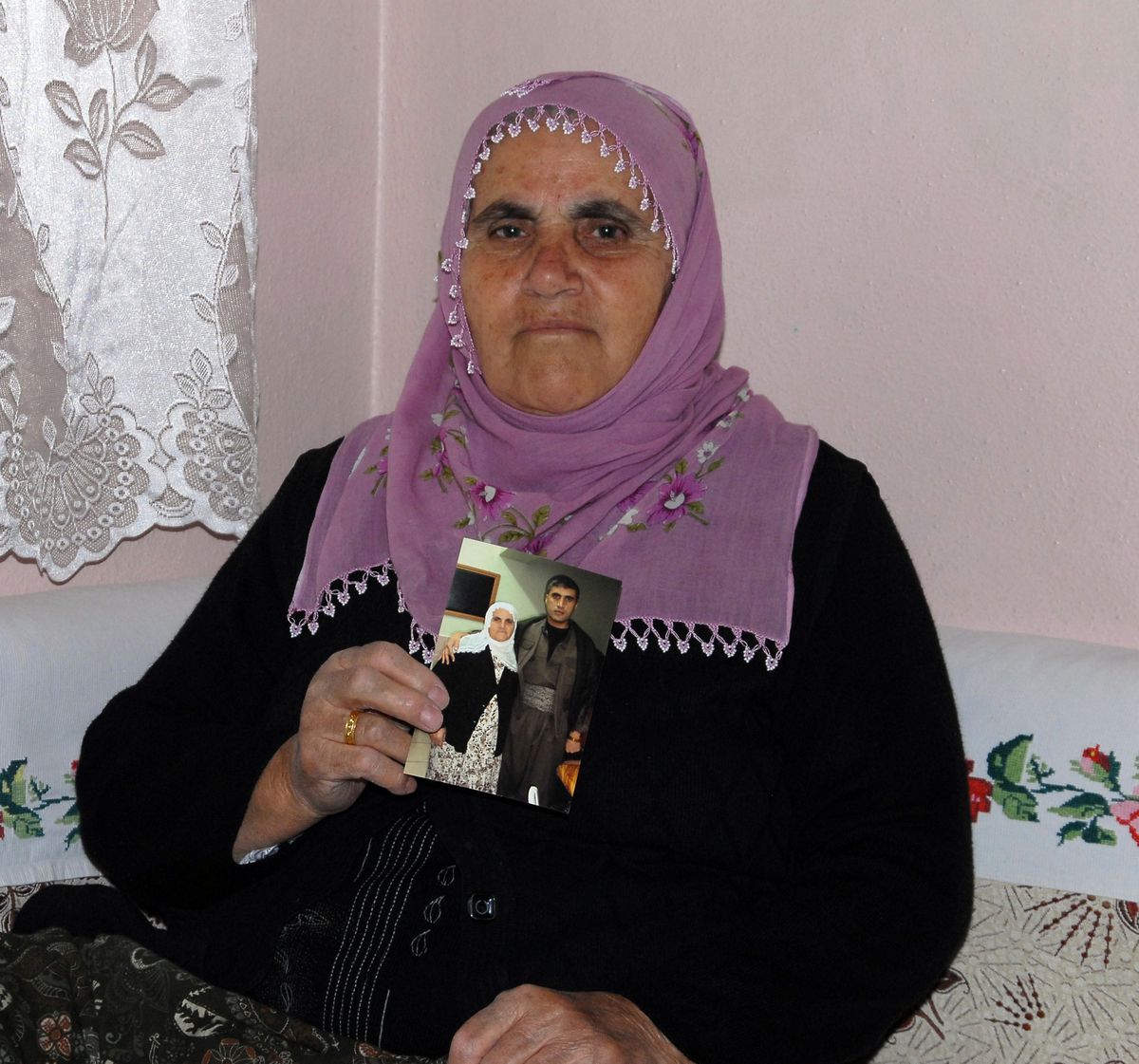 PKK\'lı Annesinden Barış Sürecine Destek