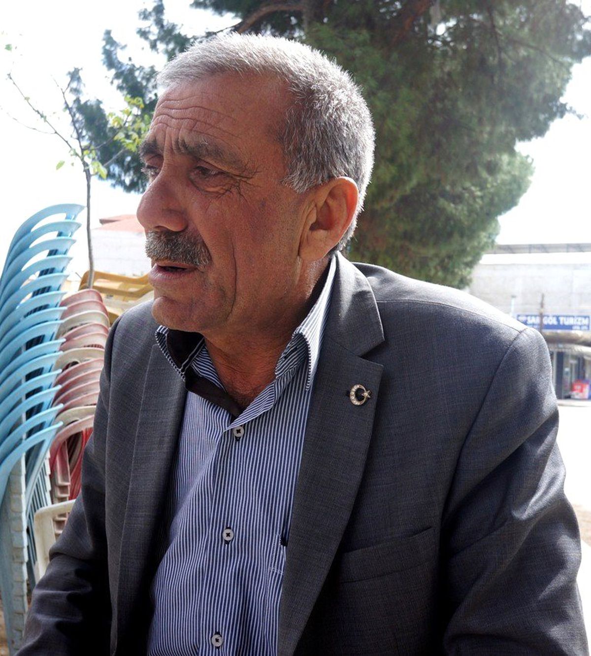 Sarıgöl Ziraat Odası 200 Öğrenciyi Giydiriyor