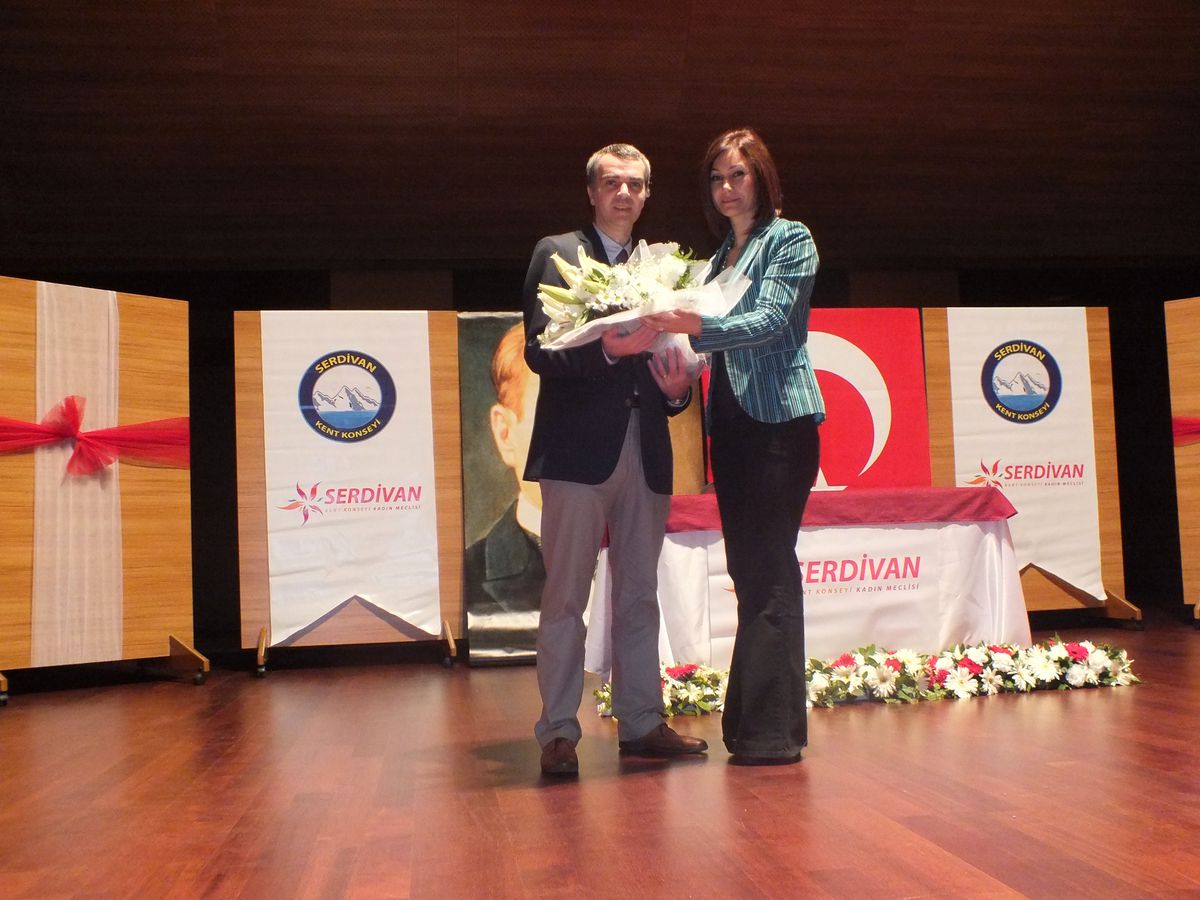 Serdivan\'nda Kanser Konulu Konferans Düzenlendi